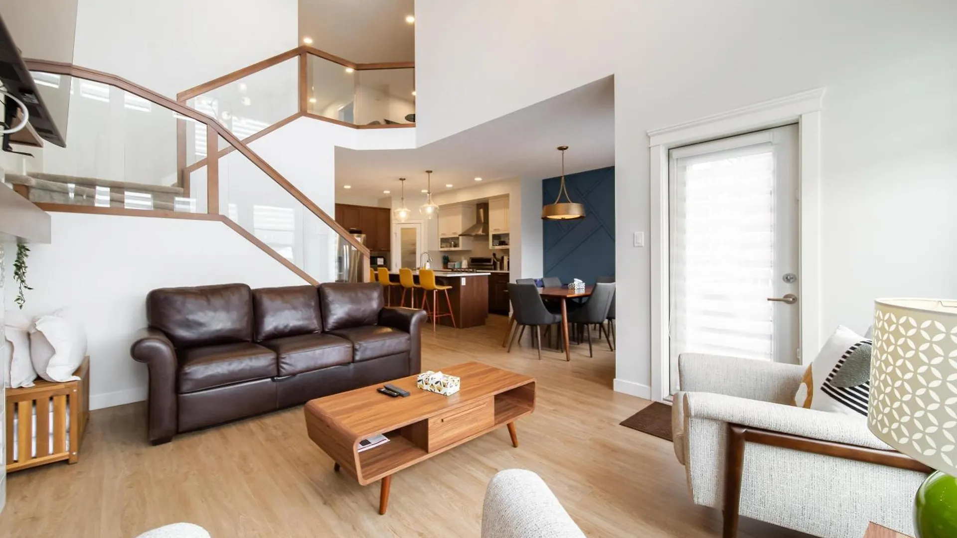 Holiday home Spacious 5Br Family Home With Hot Tub, 7 Beds, Near West Edmonton Mall